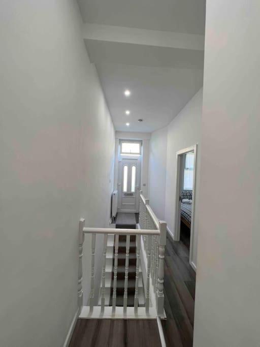 Stunning 3Br Maisonette In Brixton 伦敦 外观 照片