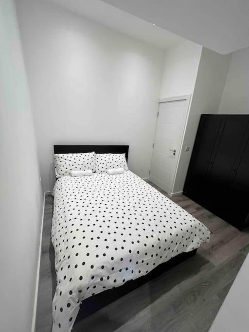 Stunning 3Br Maisonette In Brixton 伦敦 外观 照片