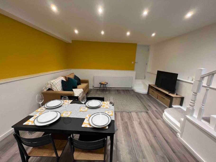 Stunning 3Br Maisonette In Brixton 伦敦 外观 照片